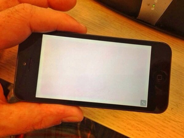 Cách khắc phục màn hình iphone 5 bị ố vàng hiệu quả