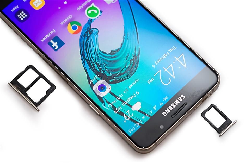 Khắc phục Samsung Galaxy A7/ A7 2016 không nhận sim