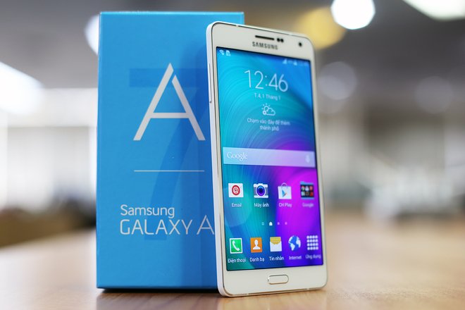 Samsung Galaxy A7 mất sóng, nên làm gì?