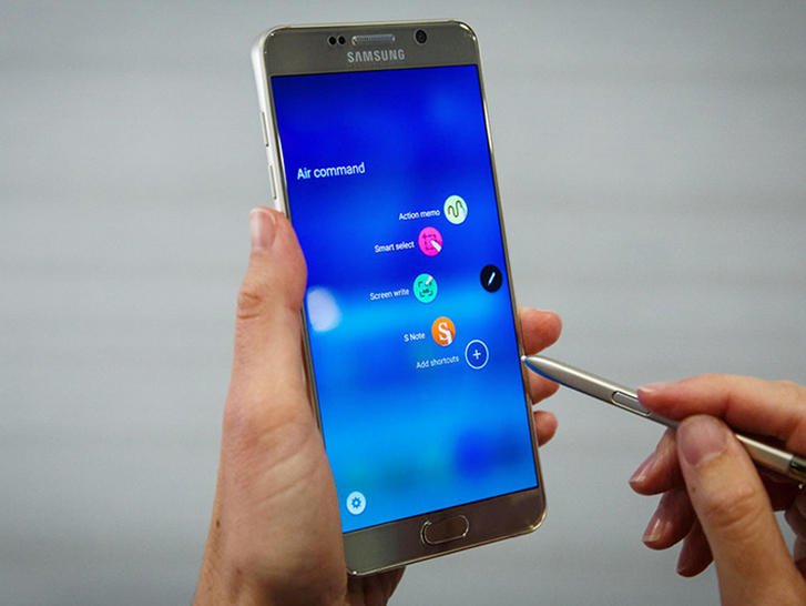 Siêu phẩm Note 6 của Samsung đã dần lộ diện