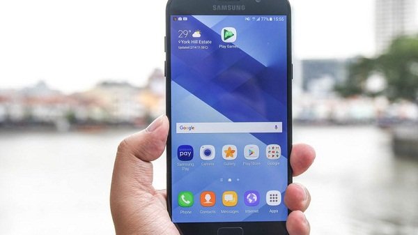 Sửa lỗi sọc màn hình Samsung Galaxy A7 (A720, 2017) nhanh chóng