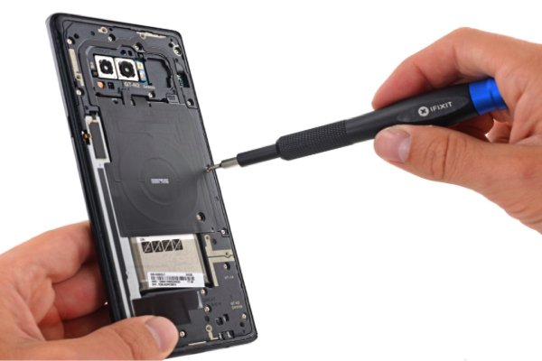 Địa chỉ thay pin Samsung Note 9 chính hãng nhanh, giá tốt