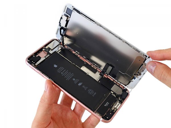 Khổ sở khi màn hình iPhone 7 Plus bị đơ, cách nào để khắc phục? 4