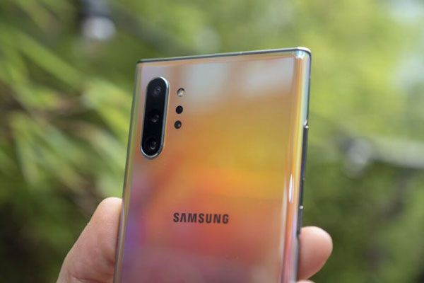 Galaxy Note 10 vs iPhone XS: Đâu mới là điện thoại phù hợp với bạn? 3