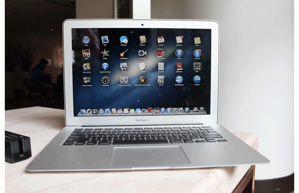 thay-man-hinh-macbook-air-2013-11-inch13-inch
